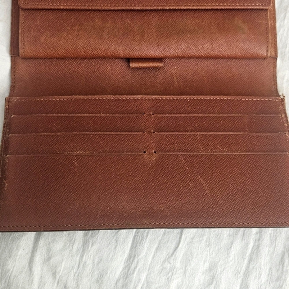 Louis Vuitton Vintage International  Monogram Wallet W Gold Chain & Pouch EUC - Picture 5 of 9